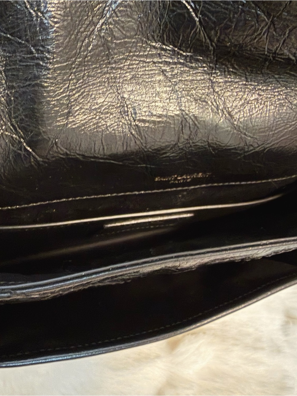 Yves Saint Laurent Black Crinkled Leather Niki Bag - Picture 10 of 10